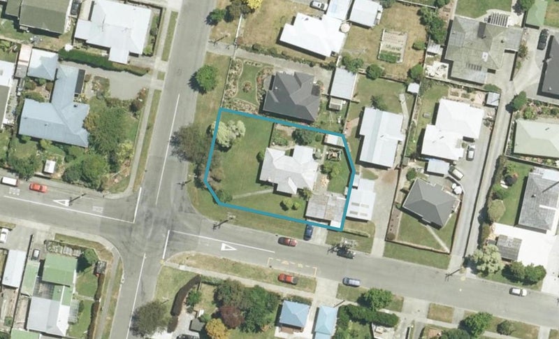 32 Lucas Street, Riversdale, Blenheim - Carousel 1