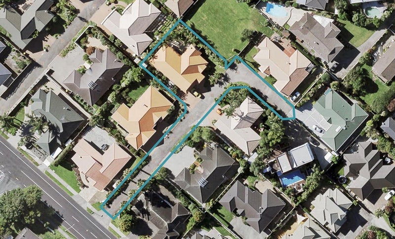 8 Nypa Way, Somerville, Auckland - Carousel 1