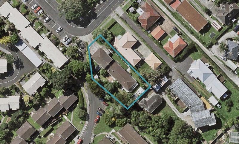 2/70 Dominion Street, Takapuna, Auckland - Carousel 1