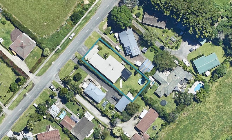 16 Carmichael Road, Bethlehem, Tauranga - Carousel 1
