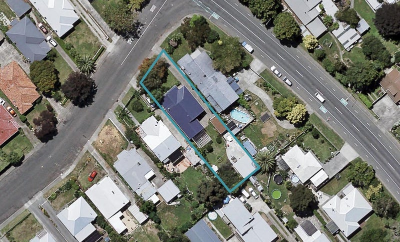 404 Pepper Street, Saint Leonards, Hastings - Carousel 1
