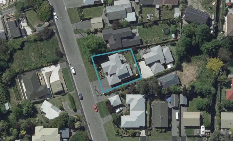 45 Albert Terrace, Saint Martins, Christchurch - Carousel 1