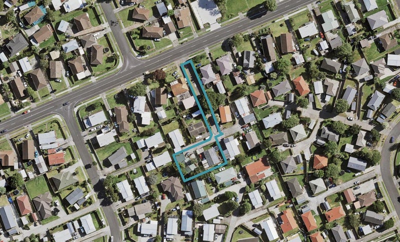2/56C Burundi Avenue, Clendon Park, Auckland - Carousel 1