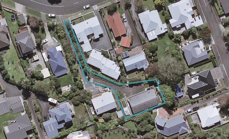 18B Rimu Street, Strandon, New Plymouth - Carousel 1