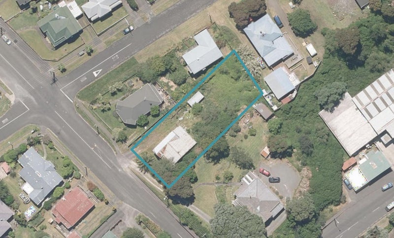 4 Carlton Avenue, Gonville, Whanganui - Carousel 1