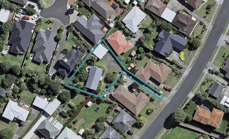 6 Edgewater Parade, Waiuku, Waiuku - Carousel 1