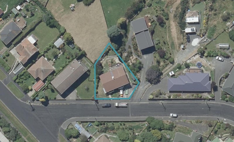 3 Truby King Crescent, Liberton, Dunedin - Carousel 1