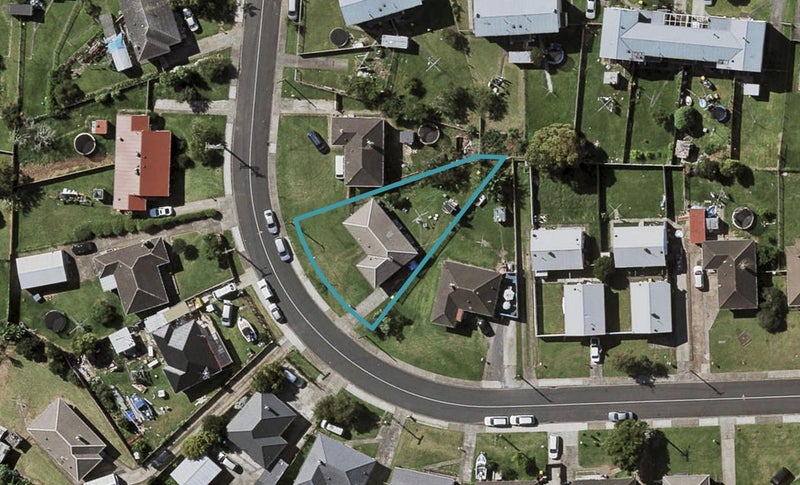 6 Nola Crescent, Otara, Auckland - Carousel 1