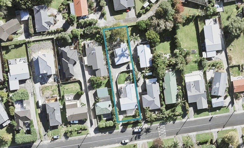 21a ALEXANDER AVE, Torby - Carousel 1