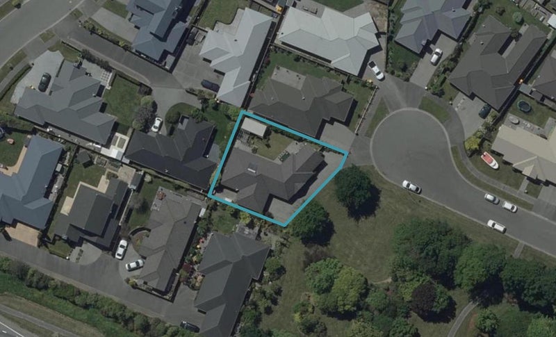 15 Cyclamen Place, Aidanfield, Christchurch - Carousel 1