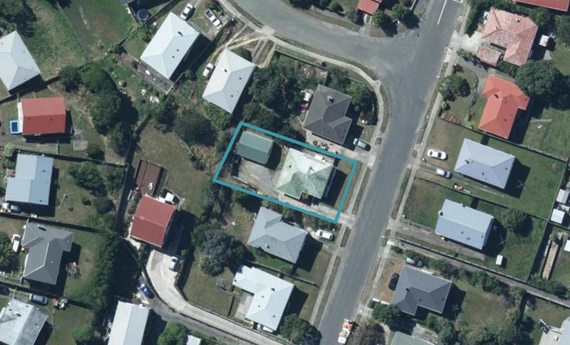 29 Desert Gold Street, Ascot Park, Porirua - Carousel 1