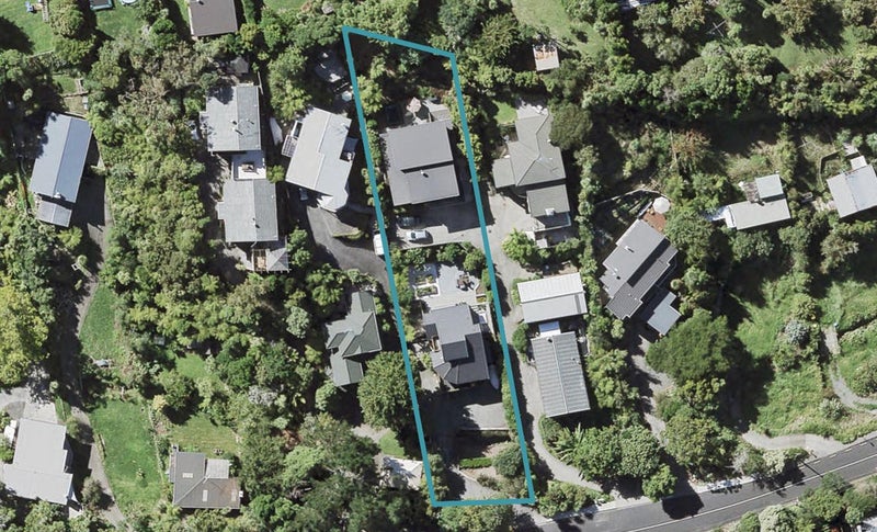2/88 Braemar Road, Castor Bay, Auckland - Carousel 1