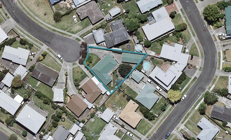 5 Banff Place, Tamatea, Napier - Carousel 1