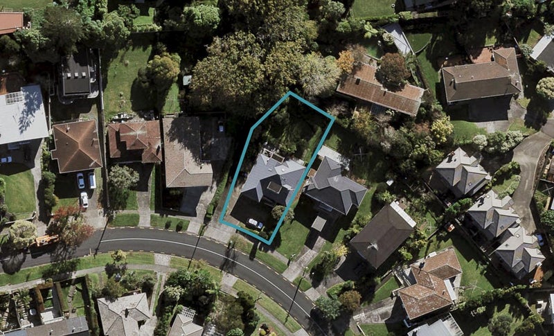 18 Richard Farrell Avenue, Remuera, Auckland - Carousel 1
