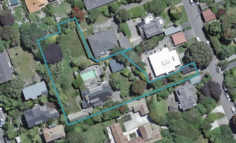 17/13 Fancourt Street, Karori, Wellington - Carousel 1