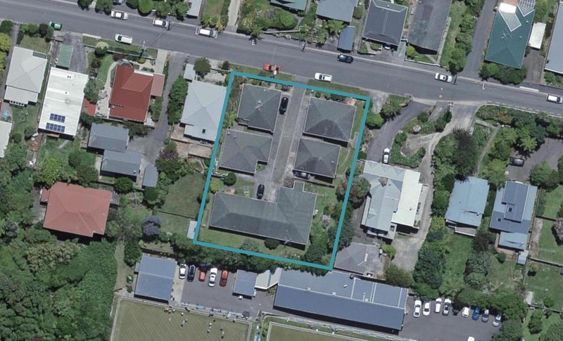 15 Woodland Road, Johnsonville, Wellington - Carousel 1