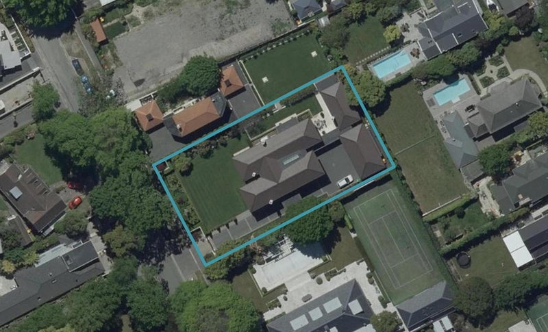 28 Helmores Lane, Merivale, Christchurch - Carousel 1