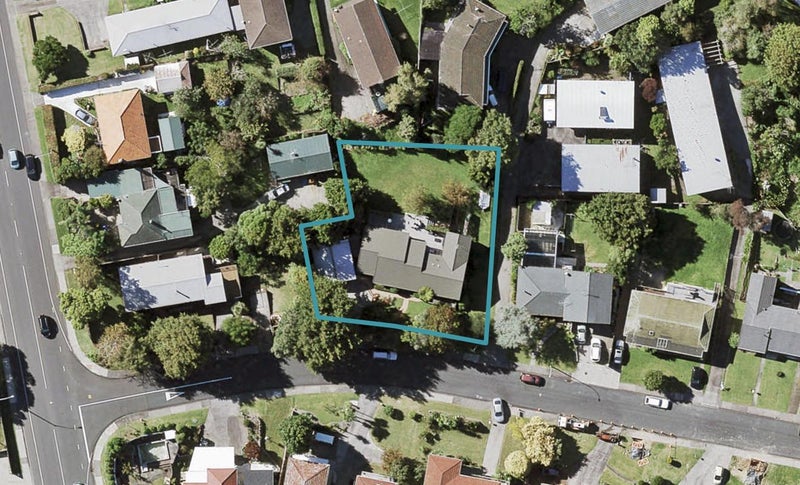 4 Kayeleen Place, Cockle Bay, Auckland - Carousel 1