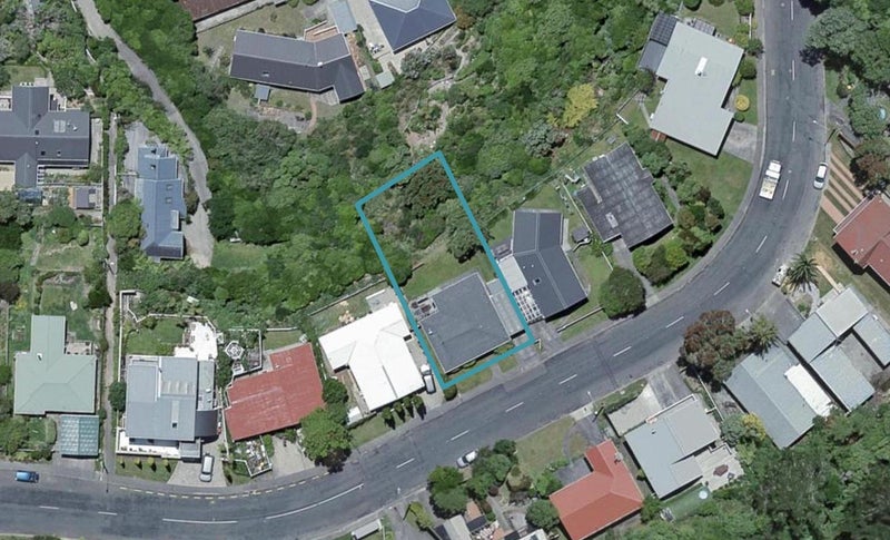 205 Pembroke Road, Wilton, Wellington - Carousel 1