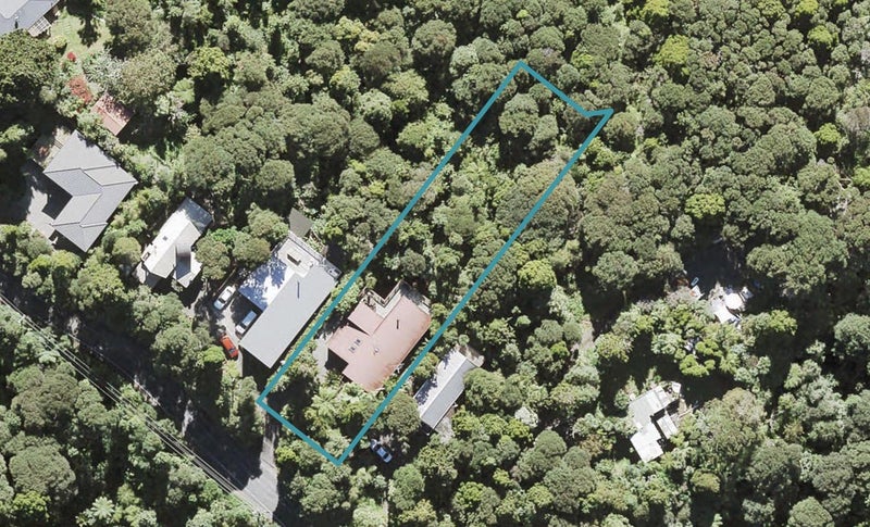 98 Mountain Road, Henderson Valley, Auckland - Carousel 1