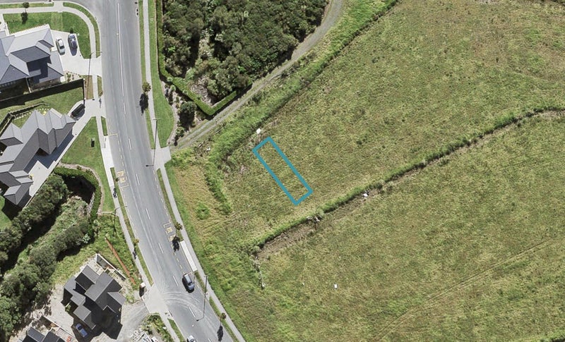 8 Kuaha Road, Massey, Auckland - Carousel 1