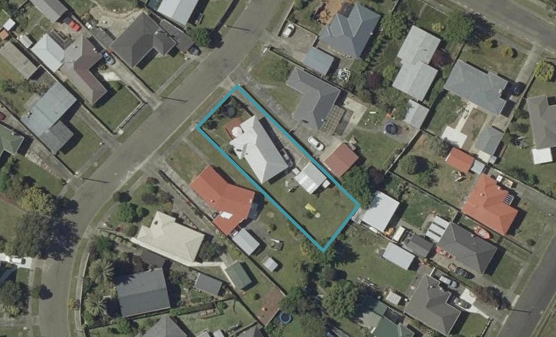 5 Sinclair Avenue, Highbury, Palmerston North - Carousel 1