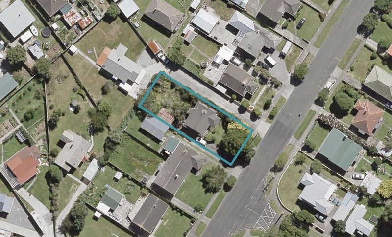 97 Molesworth Street, Taita, Lower Hutt - Carousel 1