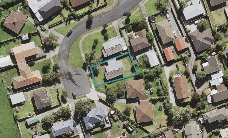 32A Matapouri Road, Mangere Bridge, Auckland - Carousel 1