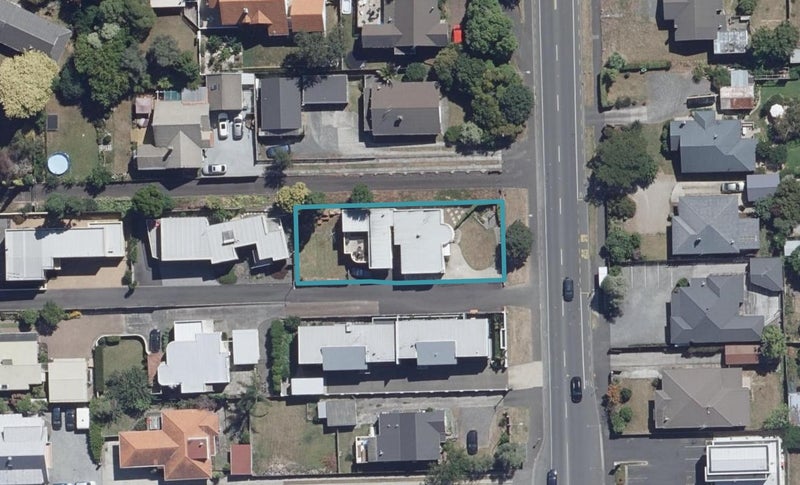 170 Pembroke Street, Hamilton Lake, Hamilton - Carousel 1
