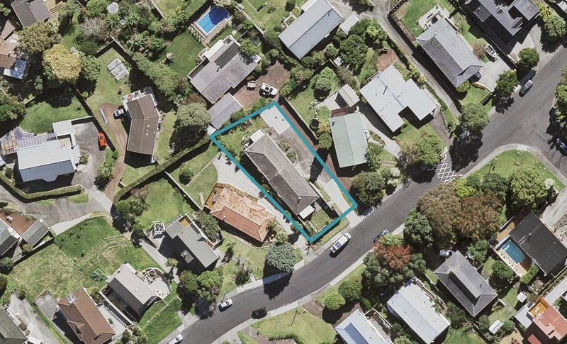 1/79 Alton Avenue, Hillcrest, Auckland - Carousel 1