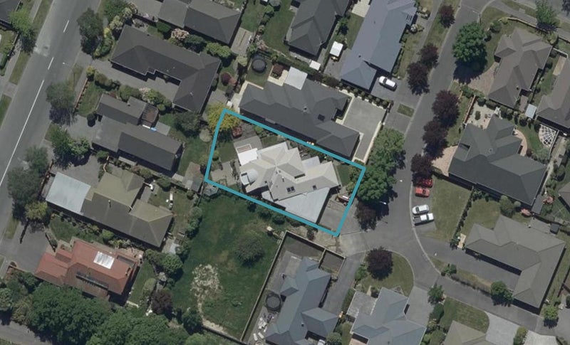 8 Thoresby Mews, Avonhead, Christchurch - Carousel 1