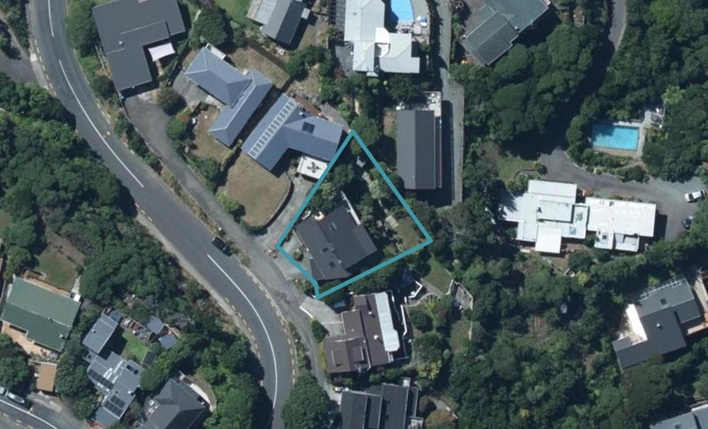29 Oak Avenue, Paremata, Porirua - Carousel 1