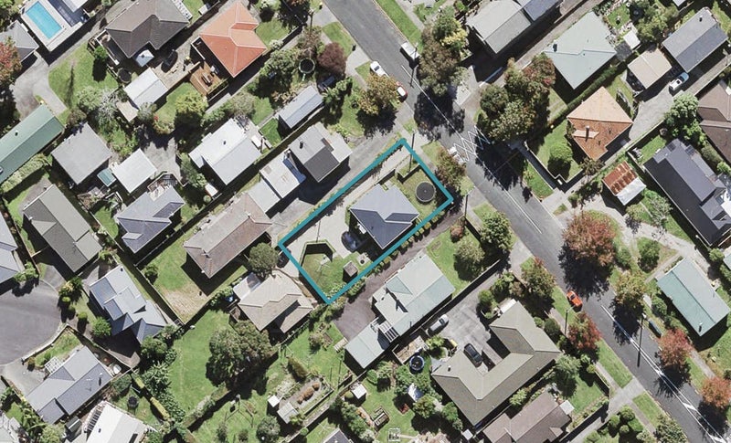 49 Willerton Avenue, New Lynn, Auckland - Carousel 1