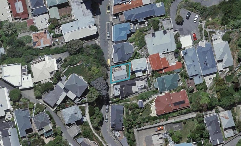 13 Hay Street, Oriental Bay, Wellington - Carousel 1