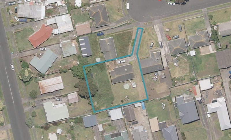 25 Armstrong Place, Gonville, Whanganui - Carousel 1