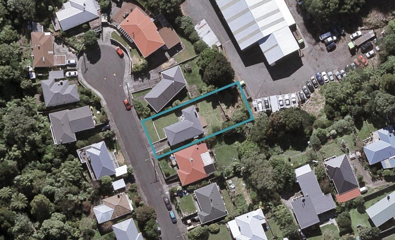 54 Essex Street, Vogeltown, New Plymouth - Carousel 1
