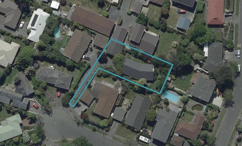 16A Hillcrest Place, Avonhead, Christchurch - Carousel 1