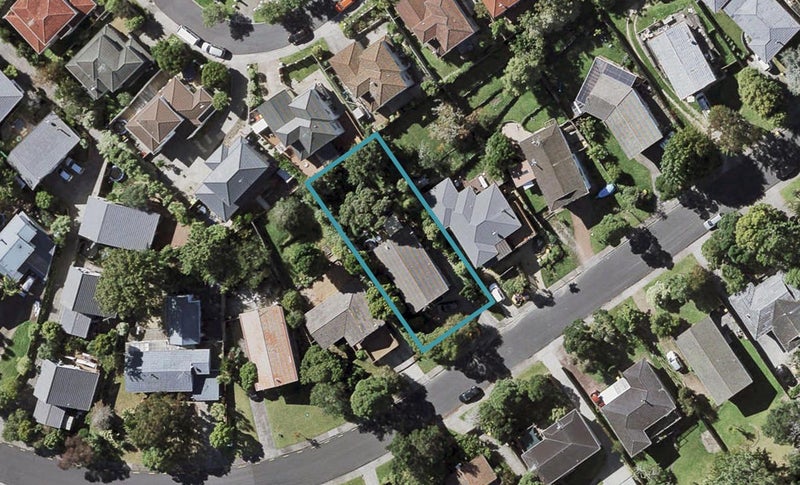 28 Lavery Place, Sunnynook, Auckland - Carousel 1