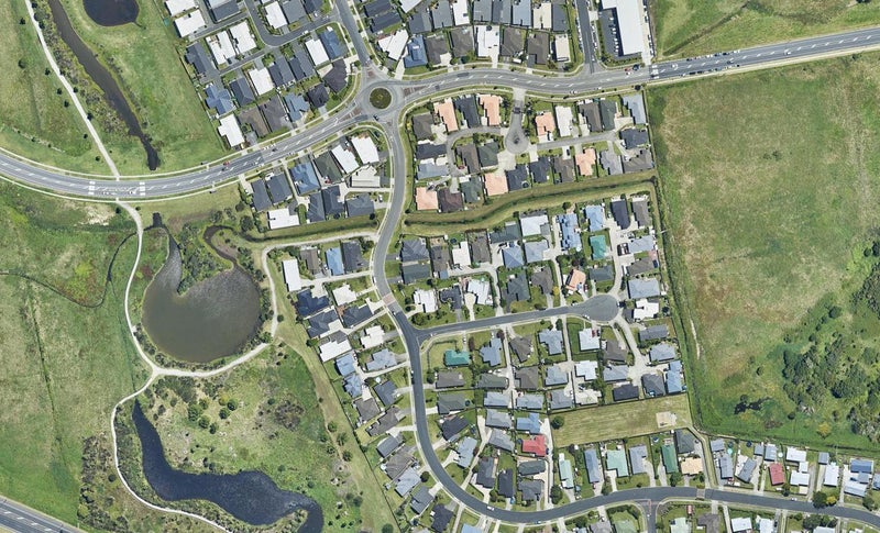7 Lisa Place, Brookfield, Tauranga - Carousel 1