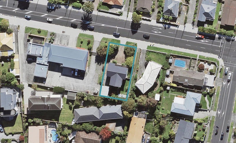 152 Mokoia Road, Chatswood, Auckland - Carousel 1