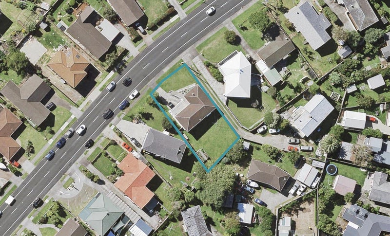 101 Hutchinsons Road, Bucklands Beach, Auckland - Carousel 1