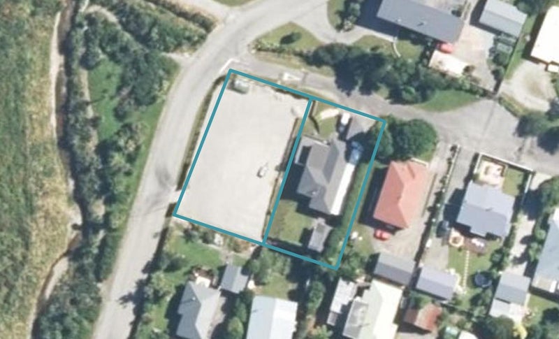 9 Churchill Street, Karoro, Greymouth - Carousel 1