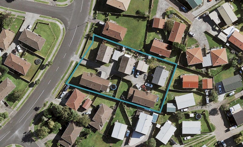 29 Maplesden Drive, Clendon Park, Auckland - Carousel 1