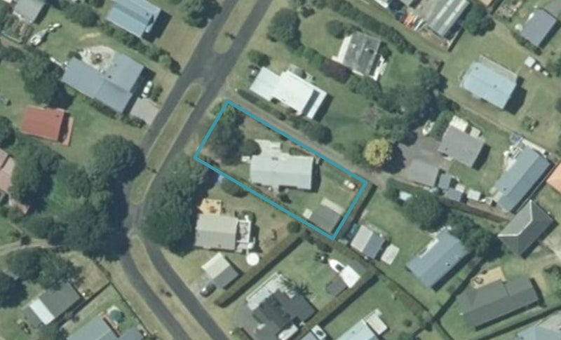 15 Robyn Crescent, Hahei, Whitianga - Carousel 1