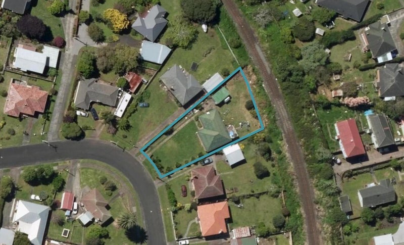 38 Weaver Street, Whau Valley, Whangarei - Carousel 1