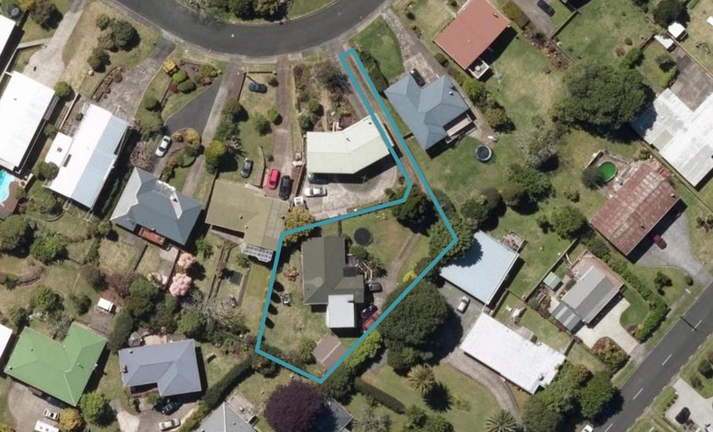 26 Hoey Street, Kamo, Whangarei - Carousel 1