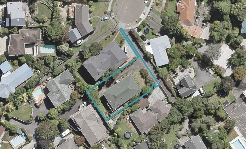 43B Dowling Grove, Silverstream, Upper Hutt - Carousel 1