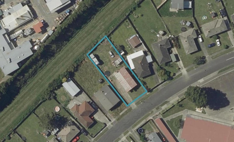 19 Brighton Crescent, Highbury, Palmerston North - Carousel 1