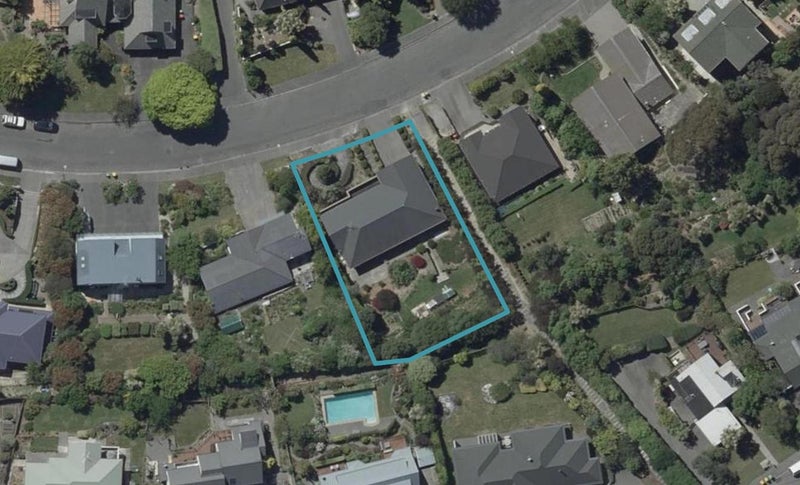 19 Woodside Common, Westmorland, Christchurch - Carousel 1