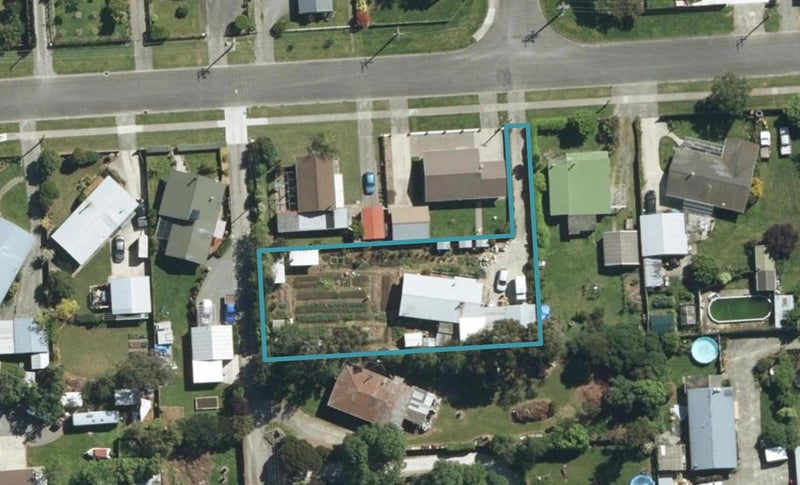 16A Clyde Street, Renwick - Carousel 1